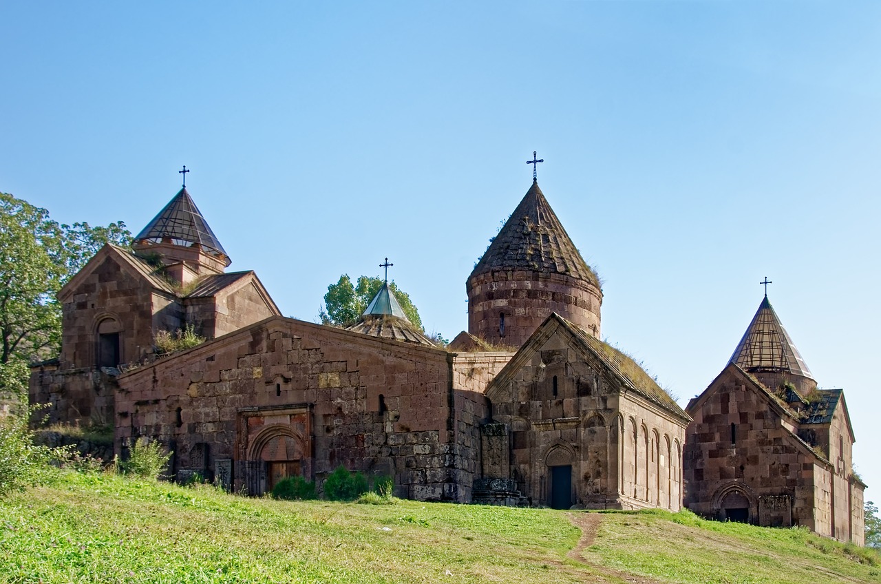 Randonnée autour du lac Parz et découverte des monastères à Goshavank en Arménie