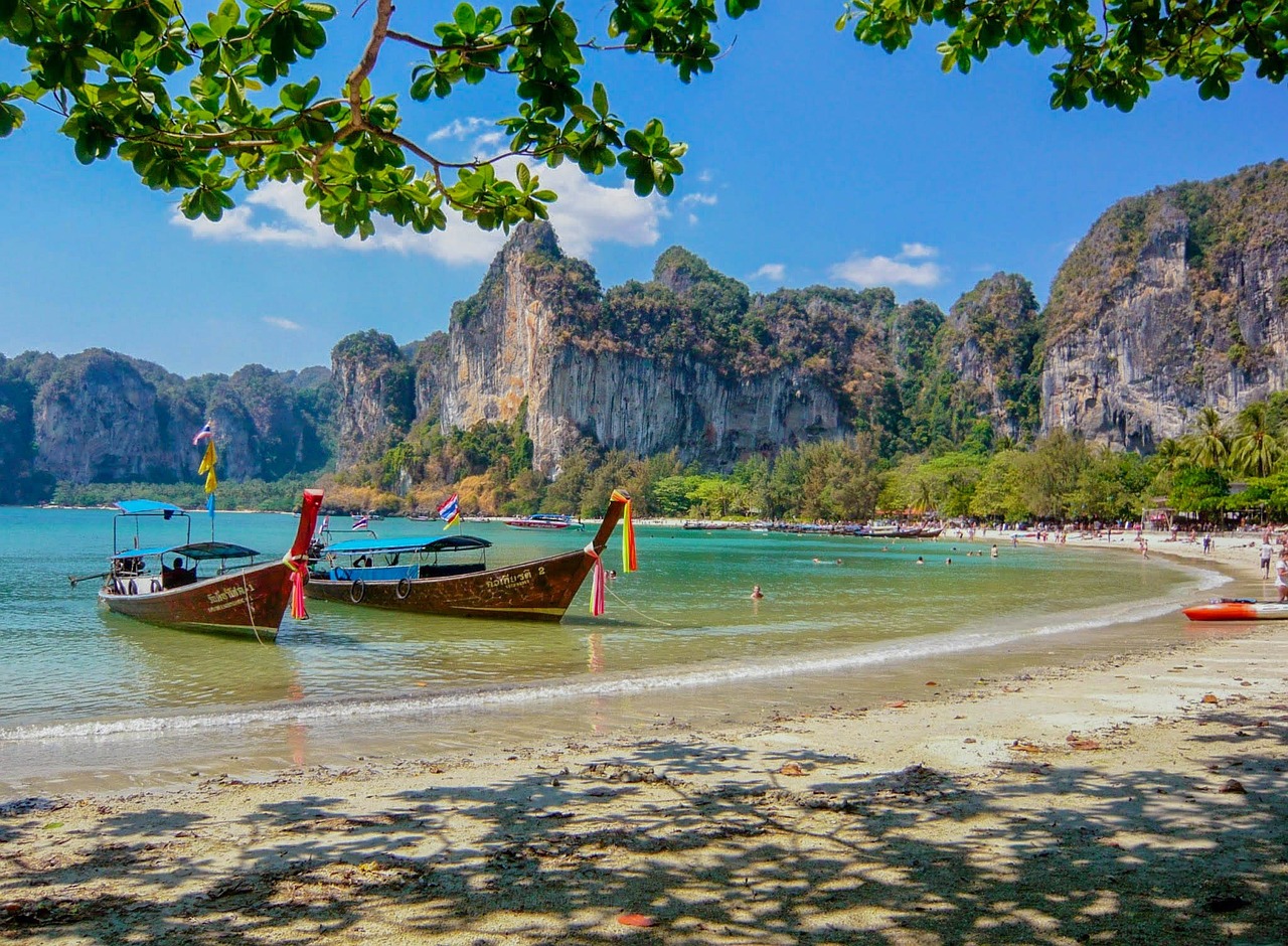 Phuket, plage touristique en Thaïlande