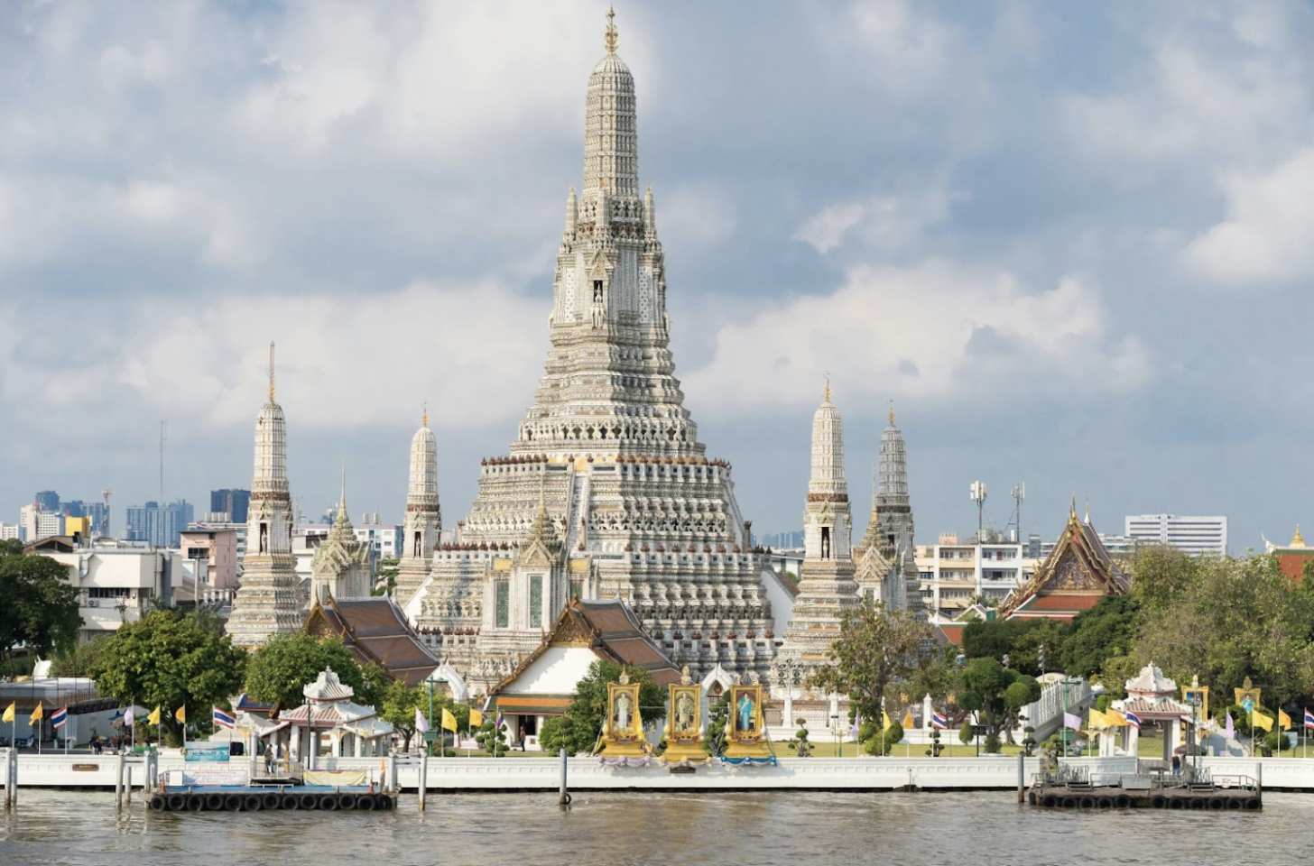 Wat Arun, Temple de l'Aube