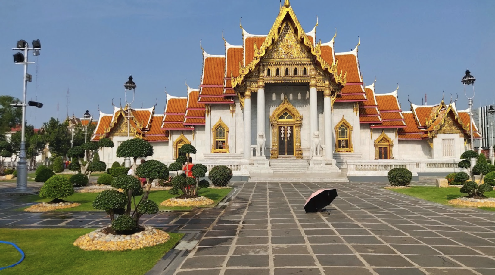 Wat Benchamabophit (Temple de Marbre)
